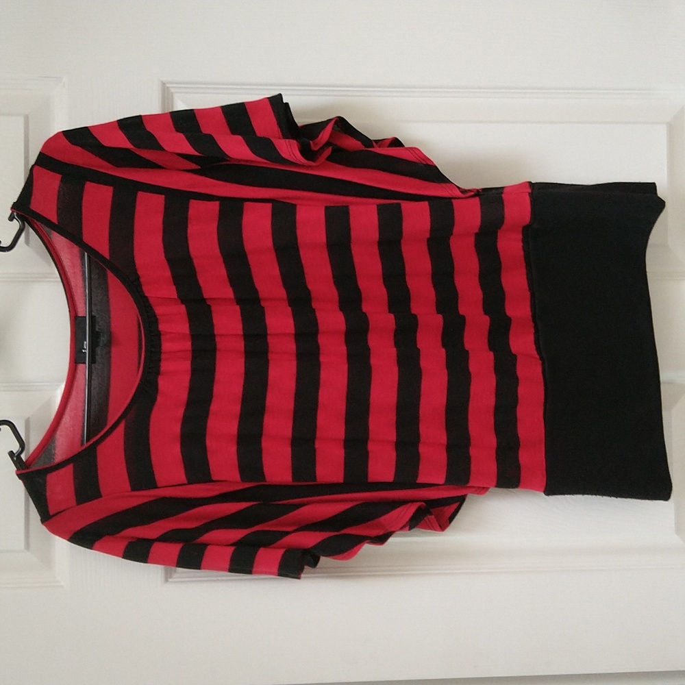IZbyer black and white shirt